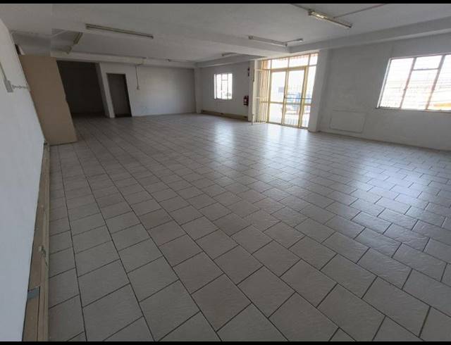 INDUSTRIAL PROPERTY TO RENT IN KAYA SAND